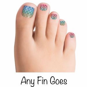 NEW!!! CS 💯 Real Nail Polish Pedicure Strips 💅🏼